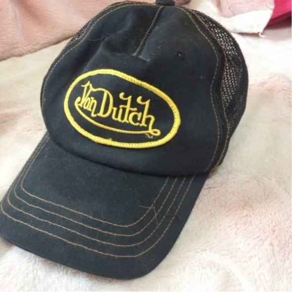 14. Čepice od Von Dutch nebo Ed Hardy