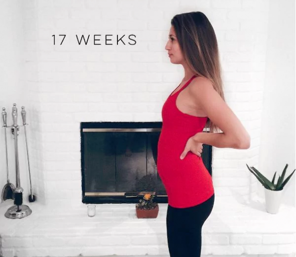 Žena, která je již 17 týdnů těhotná.