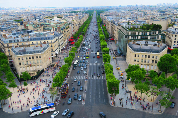 3. Avenue de Champs Élysées, Paříž (Francie) - 13 255,20 eur za metr čtvereční na rok