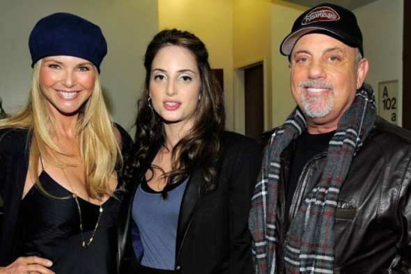 8. Christie Brinkley &amp; Alexa Ray Joel