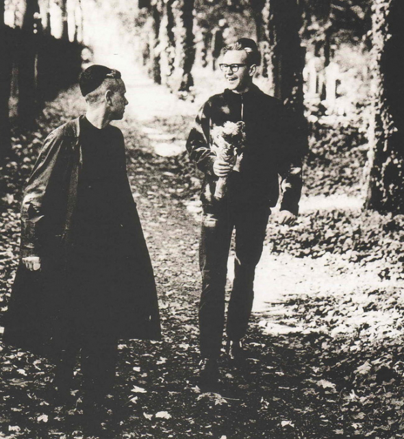 13. Depeche Mode na židovském hřbitově na Hagiboru 