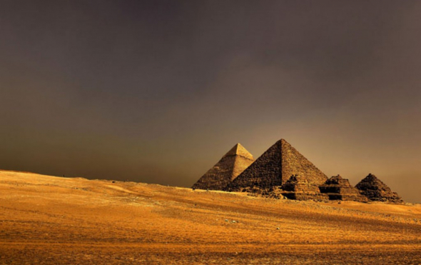 Nádherné pyramidy v Egyptě