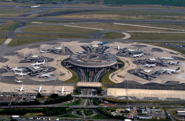 8. Paříž (CDG), Paris Charles de Gaulle Airport – 63,8 milionů odbavených osob