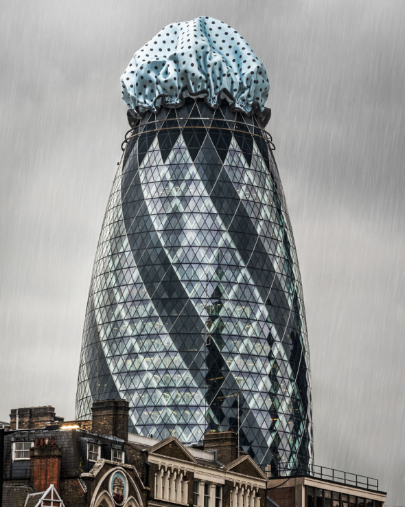 9# Jak by asi okurce nakládačce, jak se Londýnskému mrakodrapu hanebně přezdívá, slušela koupací čepice?