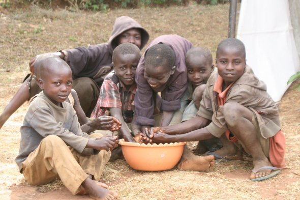 5. Uganda – průměrně 5,89 dětí